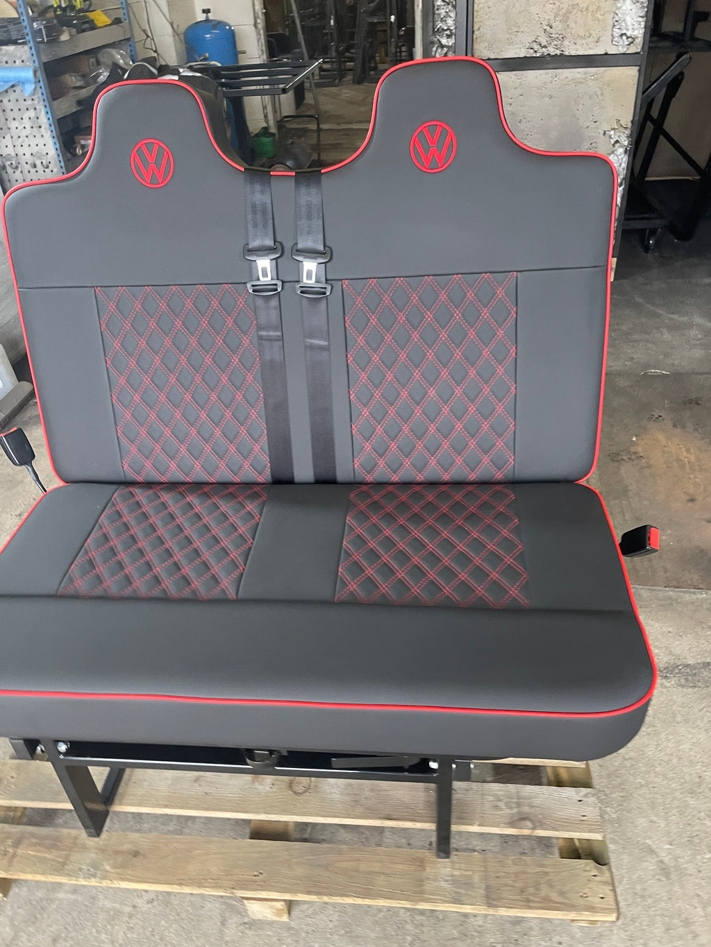 3/4 Rock and Roll Bed,M1 Tested - Black with small cross stitch and logo’s