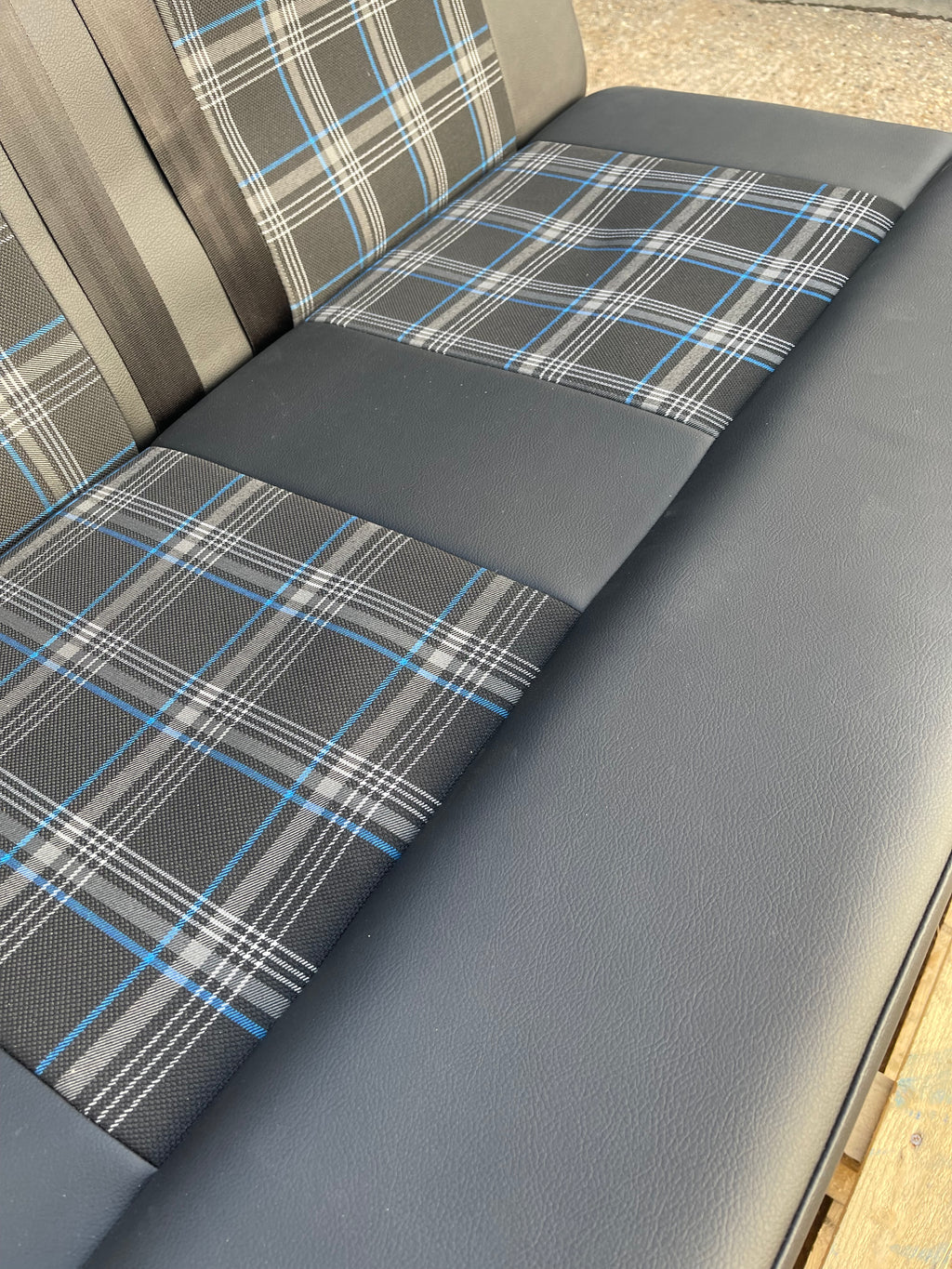 3/4 Rock and Roll Bed,M1 Tested - Black with Blue Gti Tartan