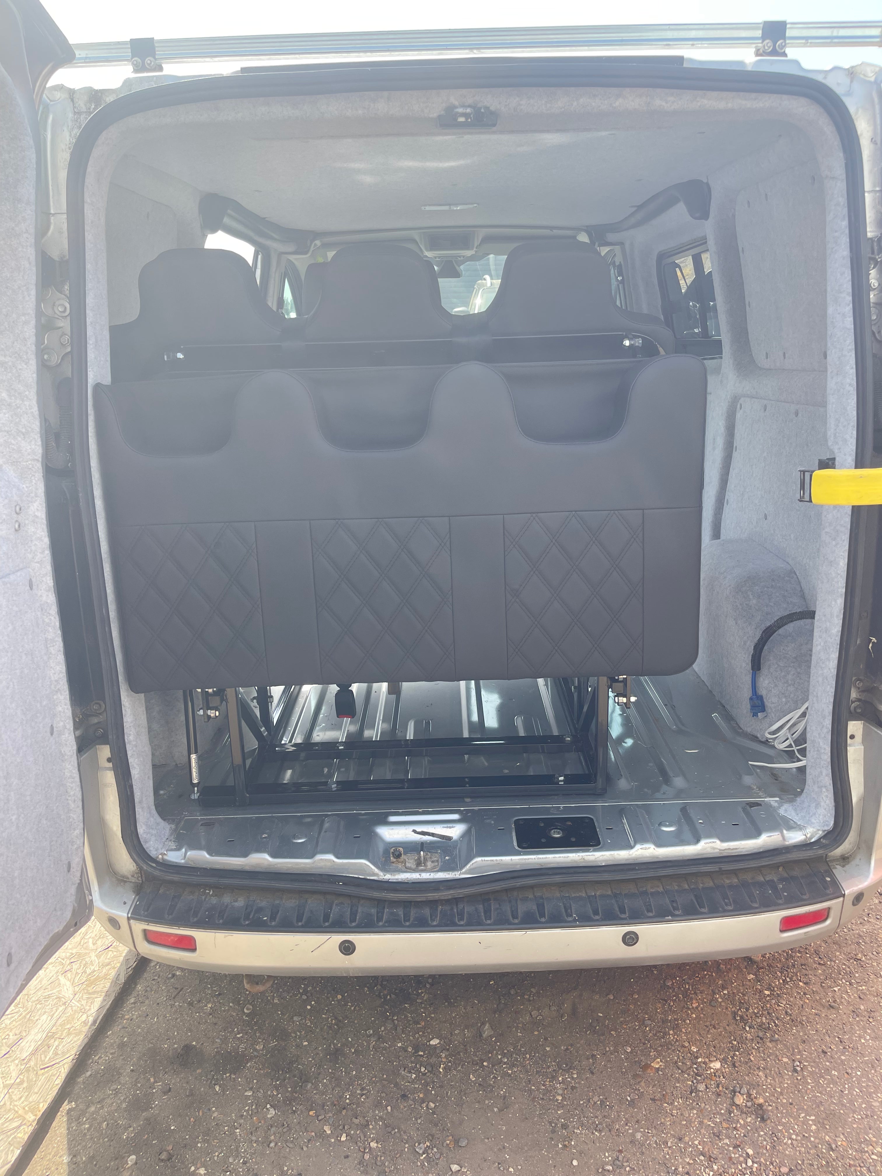 120cm 3 Seat Rock and Roll Bed - M1 Tested