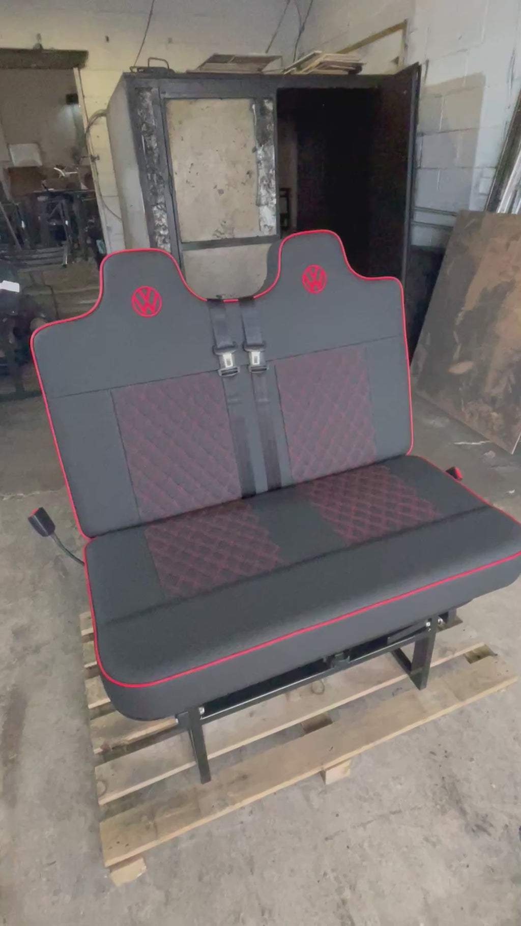 3/4 Rock and Roll Bed,M1 Tested - Black with small cross stitch and logo’s
