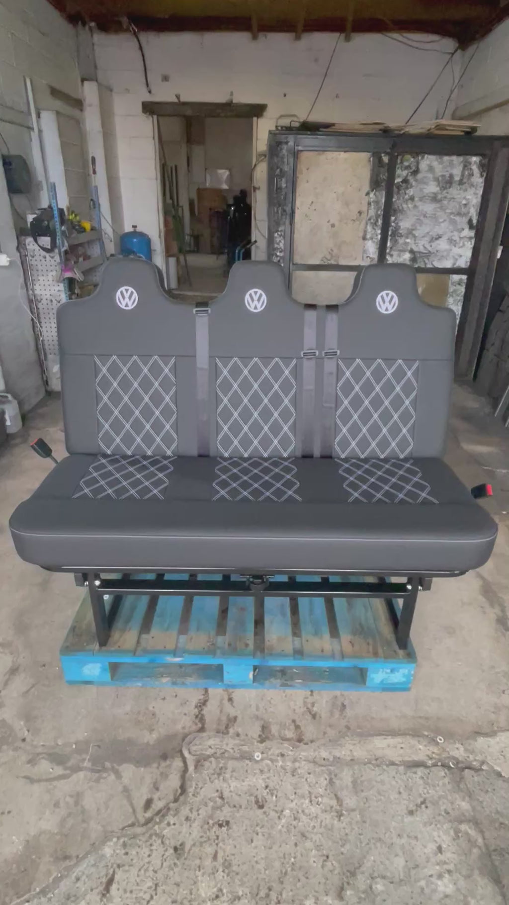 Full Width 148cm Rock and Roll Bed